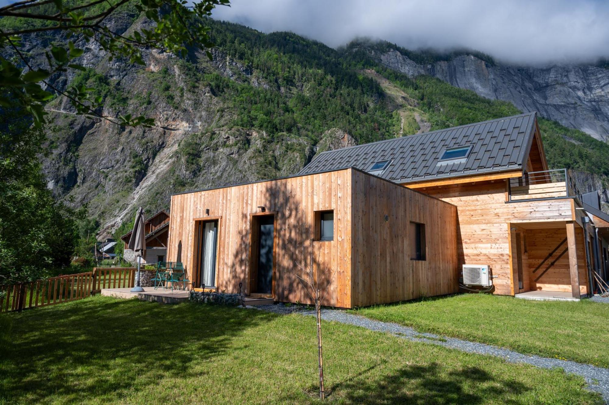 L'Escapade Oisans Apartment Le Vert  Exterior photo